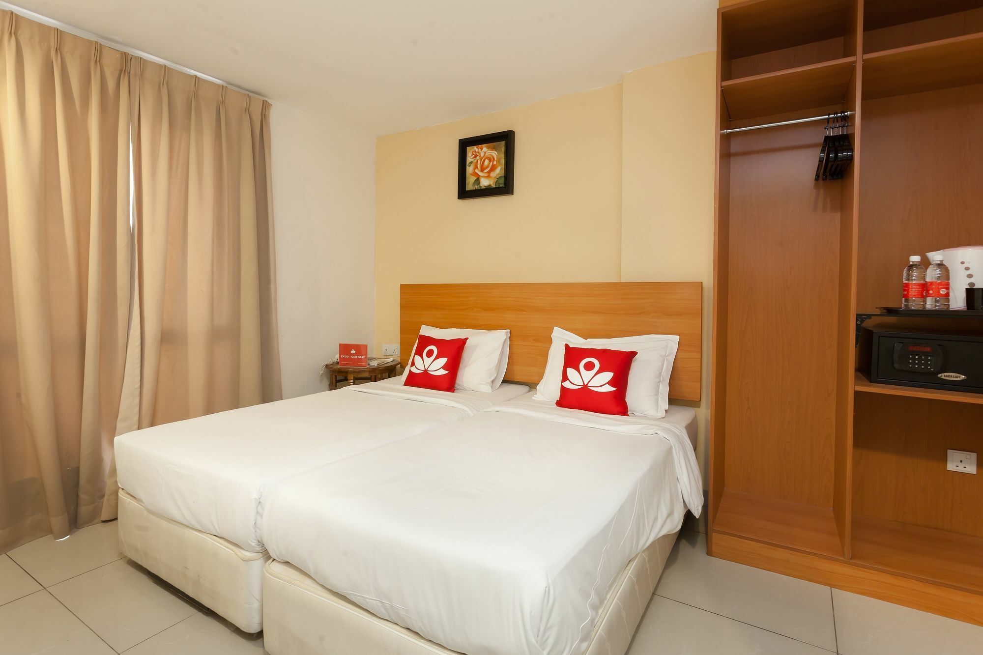 Zen Rooms My Hotel @ Sentral Kuala Lumpur Exterior photo