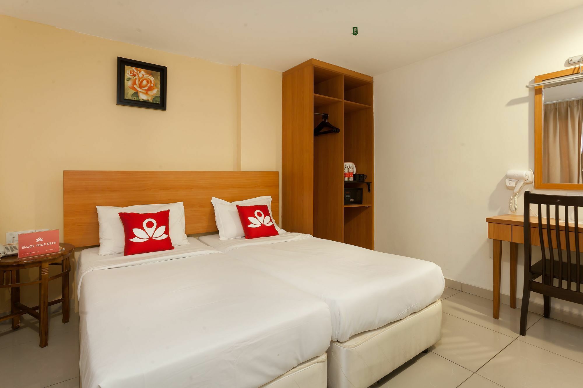 Zen Rooms My Hotel @ Sentral Kuala Lumpur Exterior photo